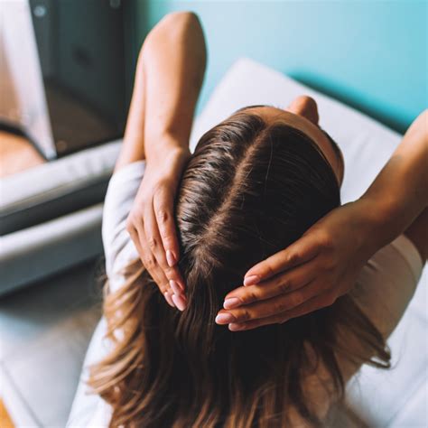 Cold Pressed Kalonji Oil for Healthy Hair and Skin | Mystiq Living
