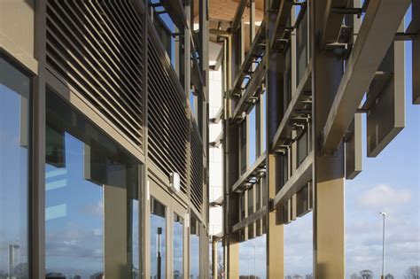 Piazza Learning Center Project - ALUCOBOND®