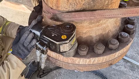 Bolting Tools and Services | Hydraulic Torque Wrenches & Tensioners