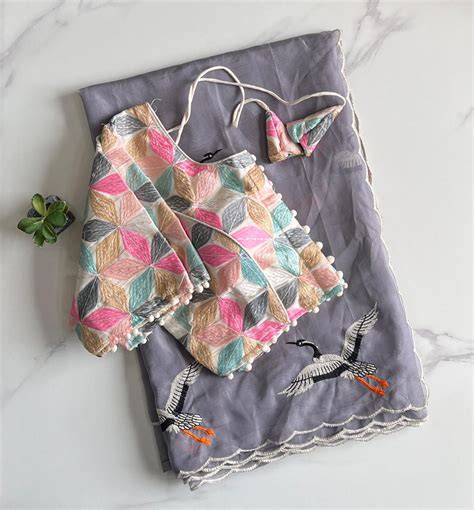 Pure Tabi Silk Swan Design With Butterfly Design Saree – Sasta Bazzar