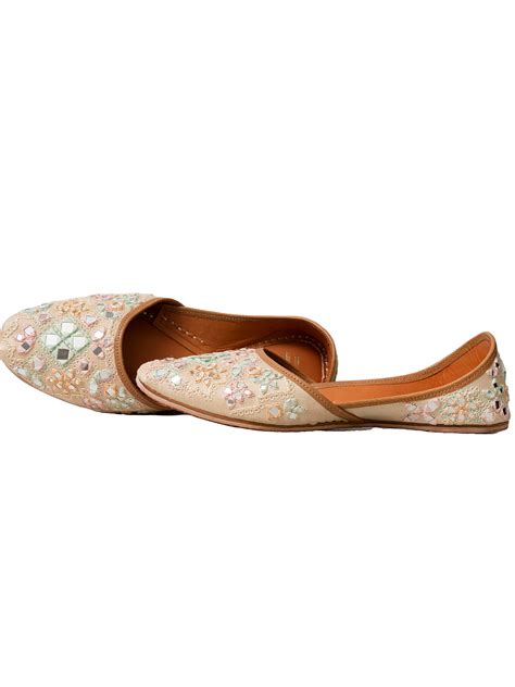 Mehtab (Man) – Needledust