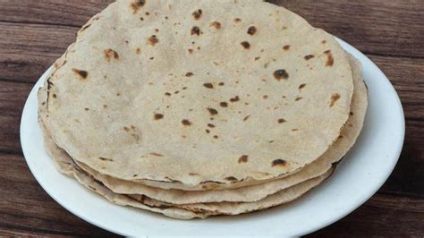 Whole Wheat Bread vs. Chapati: Which is healthier?