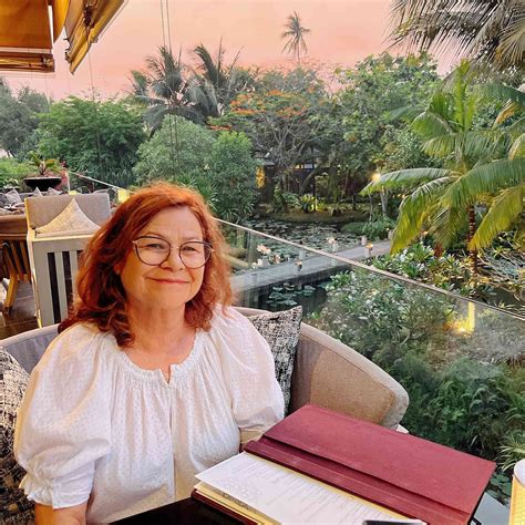 All About Miranda Cosgrove's Parents, Chris and Tom Cosgrove