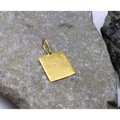 pure gold square piece pendant for lal kitab red book remedy – Karizma ...