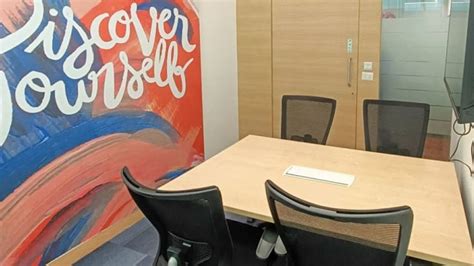 GoSpace 7965 - OYO Innov8 Times Square - 4 Seater Meeting Room ...