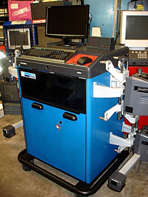 Image result for Hunter R611 Alignment Machine