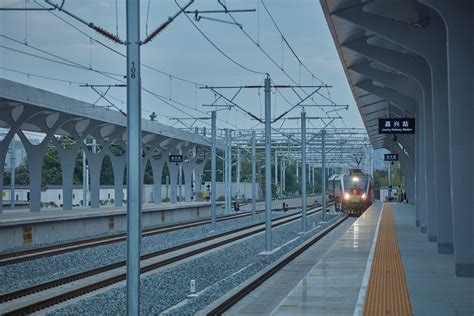 新设计扩建的嘉兴火车站：跨越百年，如何迎接未来_艺术评论_澎湃新闻-The Paper