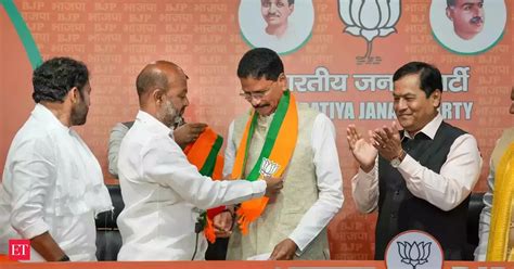 bjp: BJP moves T'gana HC over denial of permission for Bandi Sanjay ...