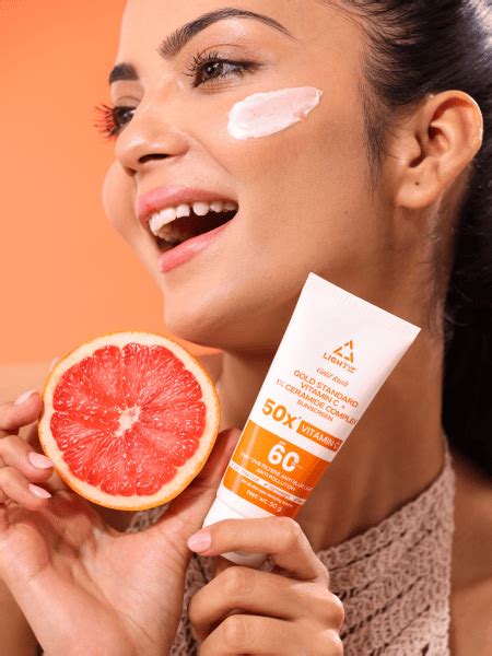 Vitamin C Sunscreen SPF 60 PA+++