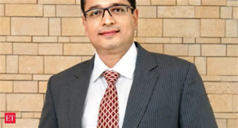 Ashish Vaidya: Banking in genes, UBS Executive director is 'trading ...