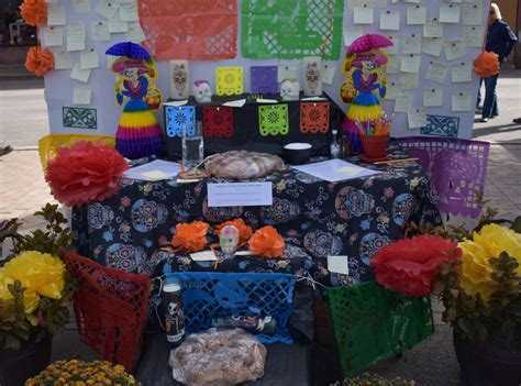 Learn About and Build a Día de Los Muertos Ofrenda, Los Luceros ...