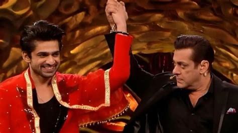 'Unhone Kuch Kiya': Did Abhishek Kumar Hint At Bigg Boss 17 Results ...