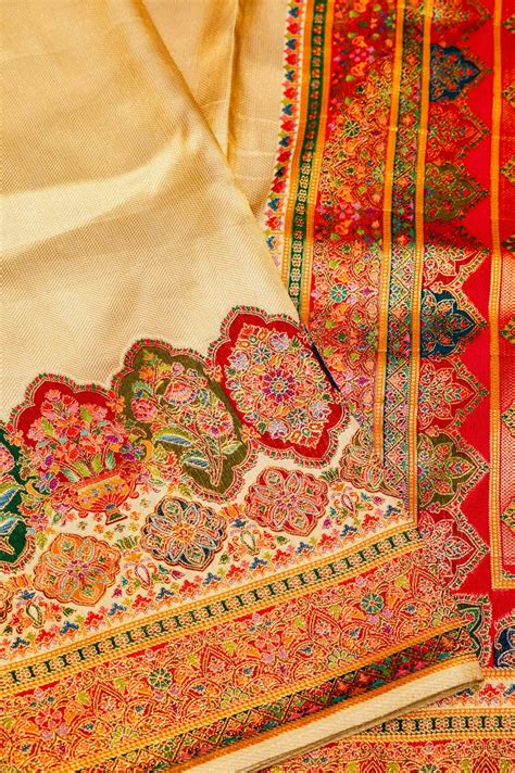 Banarasi Beige Blended Moonga Silk Saree – Sumangal Banaras
