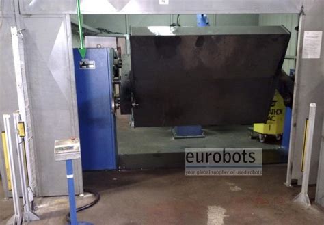 Motoman HP20-6 arc welding cell with RM2-500 STX positioner | Eurobots