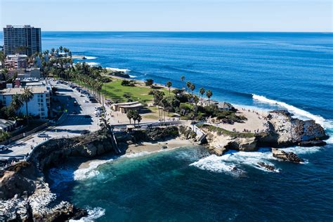 Goodwill La Jolla relocates to Herschel Ave