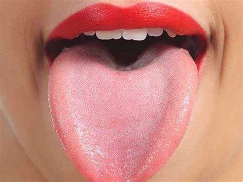 舌苔為什麼發白？可能是這些疾病的徵兆 - 壹讀