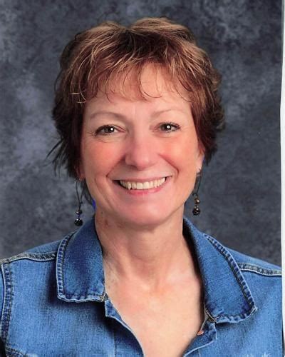 Beth Barton Obituary (2025) - Freeport, IL - Burke-Tubbs Funeral Home ...