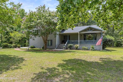 793 Old Church Rd, Swansboro, NC 28584 | Homes.com