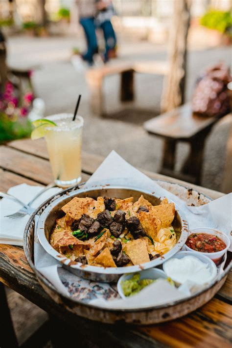 Fredericksburg Texas Online - Hondo's On Main