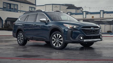 These Are the 15 Midsize SUVs With the Most Cargo Room