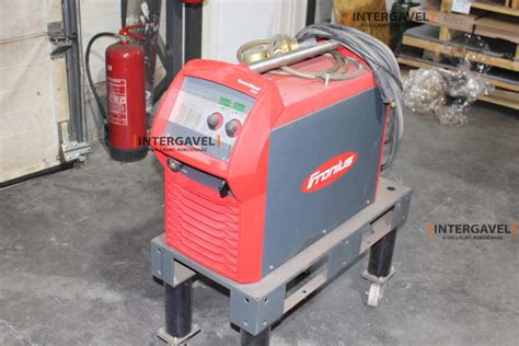 Hegesztő robot - Fanuc, ARC Mate 100iC; Fronius, TransSteel 3500 Rob ...