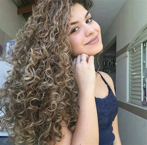 nice 30 Cool Spiral Perm Ideas: Creating a Strong Curly Impression ...