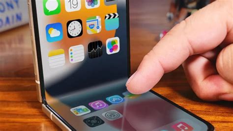 Apple's Foldable iPhone Could Be Closer Than Ever; Leaked Details ...