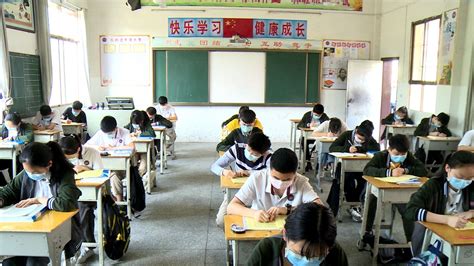 青岛创新学校初中部:引领高标准寄宿制中学 - 考百分