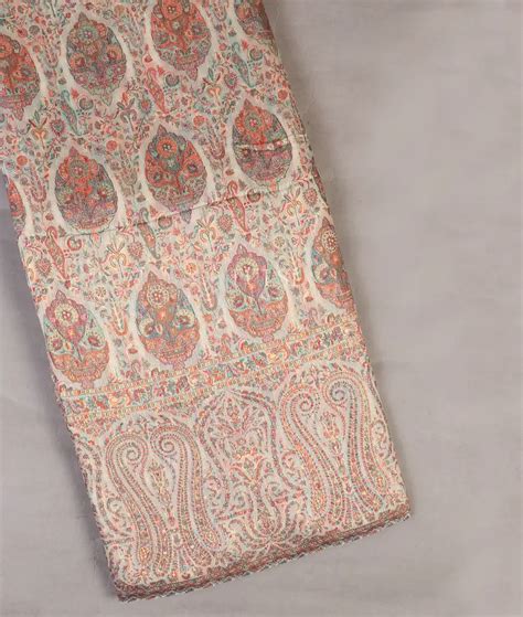 Buy Off-White Kashmir Kani Silk Saree T554220