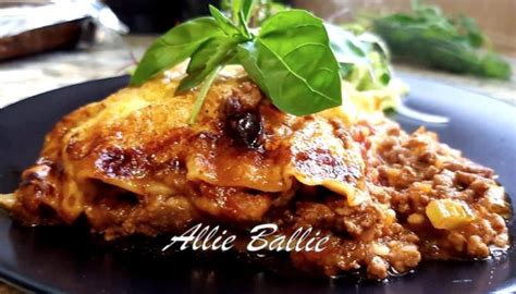 LASAGNE FROM SCRATCH   Your Recipe Blog