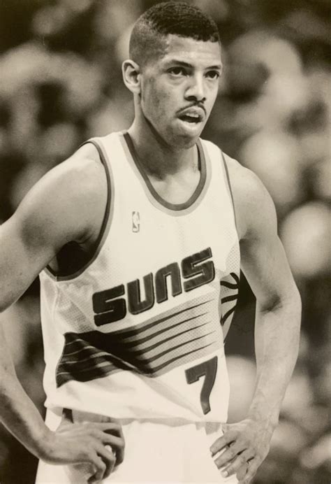 Former Sacramento Mayor and Phoenix Suns Great Kevin Johnson Breaks ...