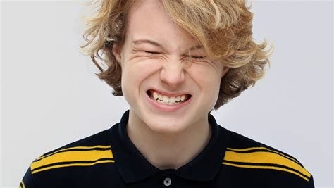 Stop grinding! It could be the cause of your tooth sensitivity ...