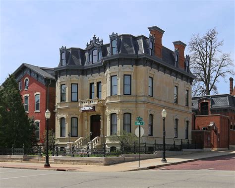 Behr's Funeral Home | Dubuque, IA Funeral Home & Cremation