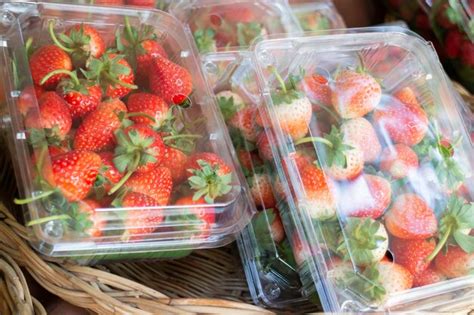 Support Local Produce 的图像结果