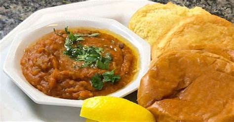 Recipe: How To Make Pav Bhaji | Femina.in