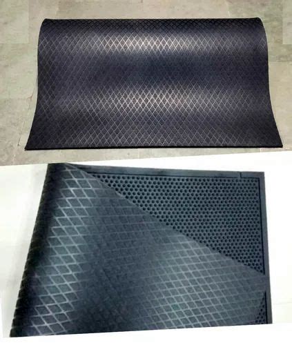 Gym Flooring - Workout Room Flooring, Thickness: 18 mm Manufacturer ...