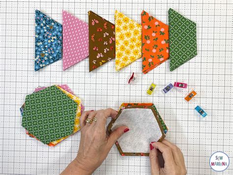 Hexagon Coaster Project Quilt Tutorial 的图像结果