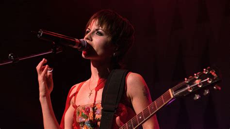 Why The Cranberries’ 1993 Hit “Linger” Is Trending 30 Years After Its ...
