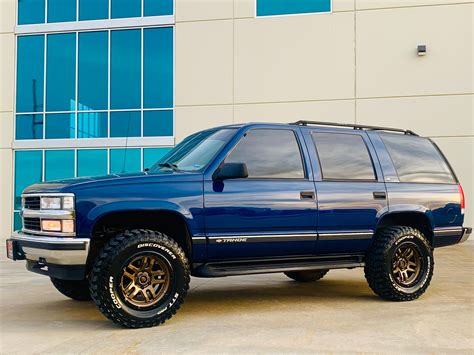 1999 Chevy Tahoe Lift