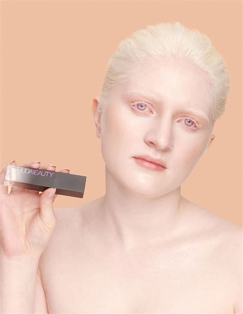 #FauxFilter Skin Finish Buildable Coverage Foundation Stick • Milkshake ...