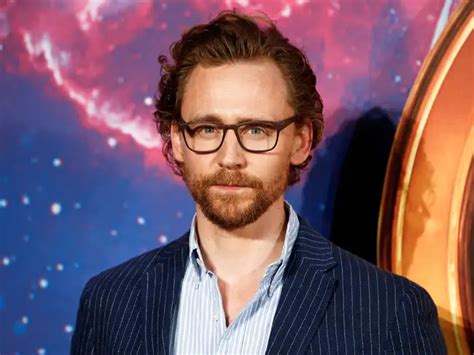 Tom Hiddleston to star in series adaptation of Apple's 'The Essex ...