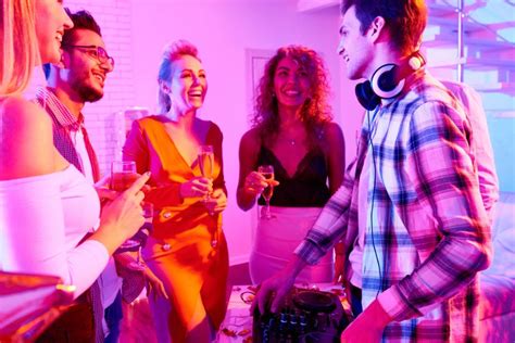 LazyNest - Experience Smart Living