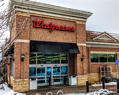 WALGREENS - 4701 Town Center Dr, Leawood KS - Hours, Directions ...