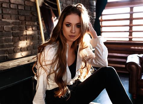 Download wallpaper look, pose, model, portrait, Girl, Vlad Popov ...