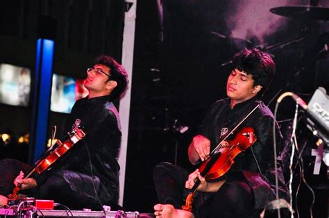 Boston Brothers live at Karya Siddhi Hanuman Temple, Frisco, Karya ...