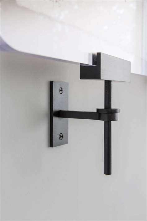 Amuneal’s Modern Easels (Large) | Steel wall art, Modern floor mirrors ...