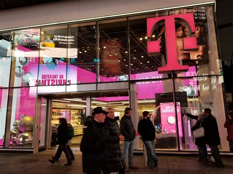 T-Mobile layoffs hit IT org at wireless giant – GeekWire