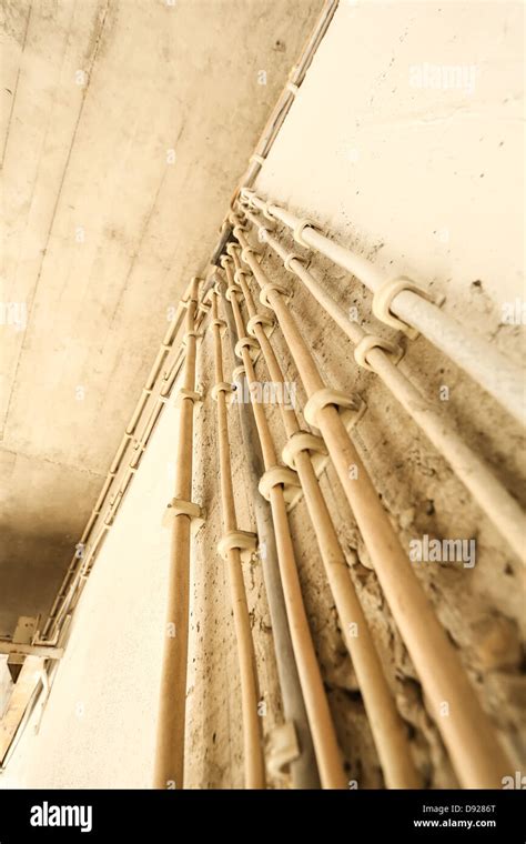 Old Electricity 的图像结果