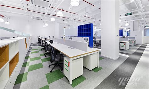 研发机构4000平办公空间“别有洞天”，通透大气的艺术表现力-优鸿设计
