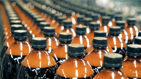 植物油生产厂植物油瓶装生产线高清图片下载-正版图片503658514-摄图网